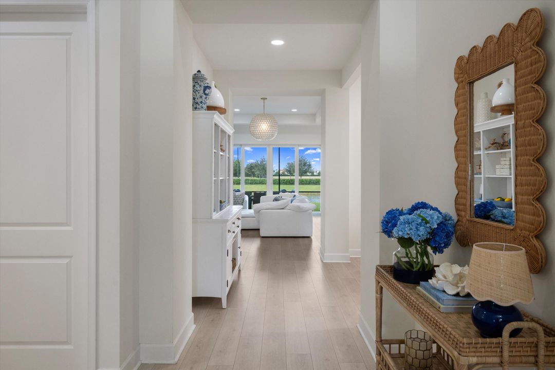 На продажу: $675,000 (4 спален, 2 ванн, 2305 Квадратных фут)