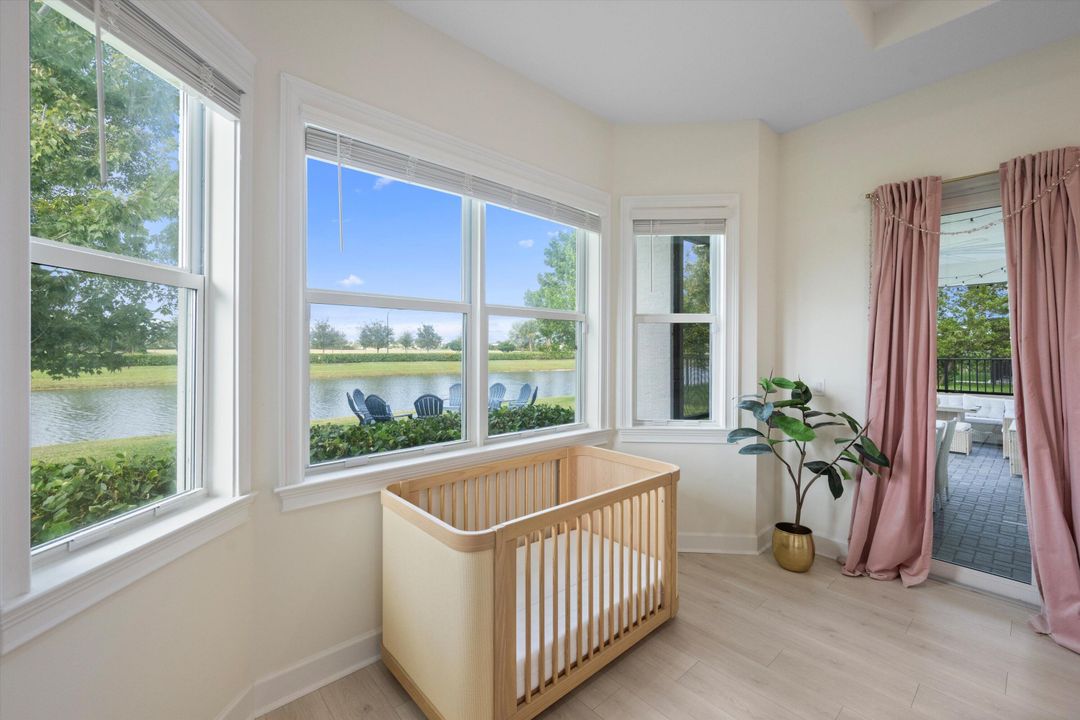 На продажу: $675,000 (4 спален, 2 ванн, 2305 Квадратных фут)