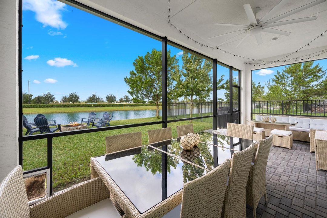 На продажу: $675,000 (4 спален, 2 ванн, 2305 Квадратных фут)