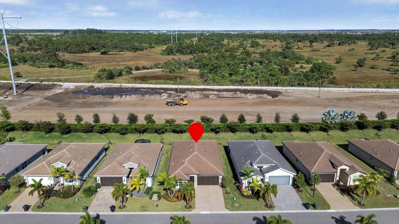 待售: $465,000 (2 贝兹, 2 浴室, 1750 平方英尺)