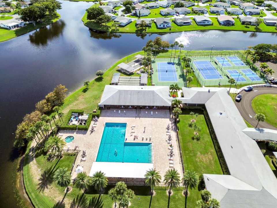 En Venta: $379,900 (2 camas, 2 baños, 1752 Pies cuadrados)