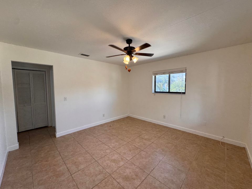 В аренду: $2,250 (2 спален, 2 ванн, 1159 Квадратных фут)