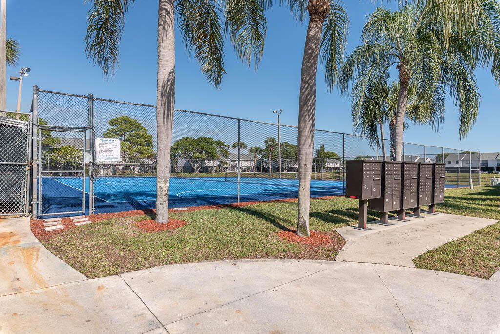 For Rent: $2,350 (3 beds, 2 baths, 1260 Square Feet)