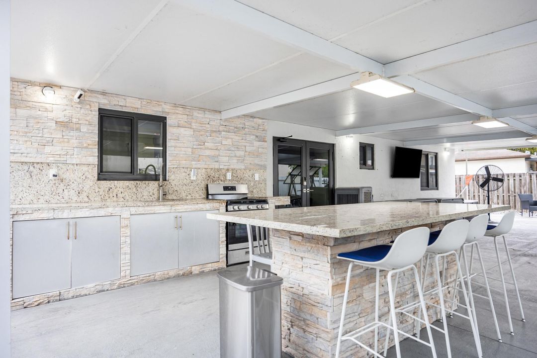 En Venta: $600,000 (3 camas, 2 baños, 1568 Pies cuadrados)