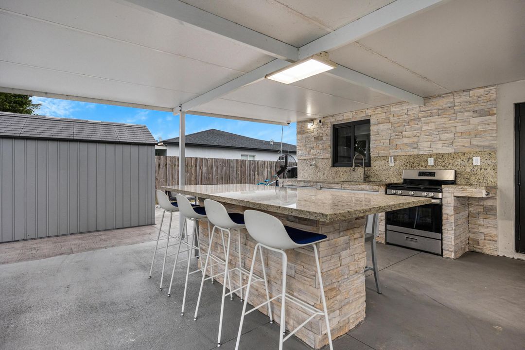 En Venta: $600,000 (3 camas, 2 baños, 1568 Pies cuadrados)