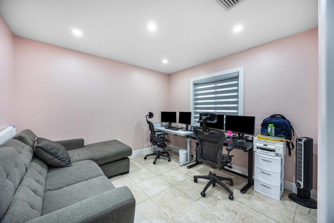 En Venta: $600,000 (3 camas, 2 baños, 1568 Pies cuadrados)