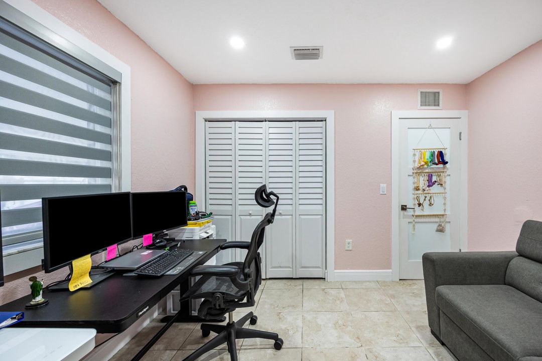 En Venta: $600,000 (3 camas, 2 baños, 1568 Pies cuadrados)