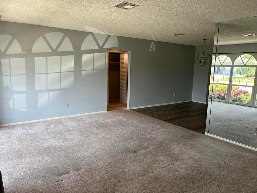 В аренду: $2,175 (2 спален, 2 ванн, 1685 Квадратных фут)