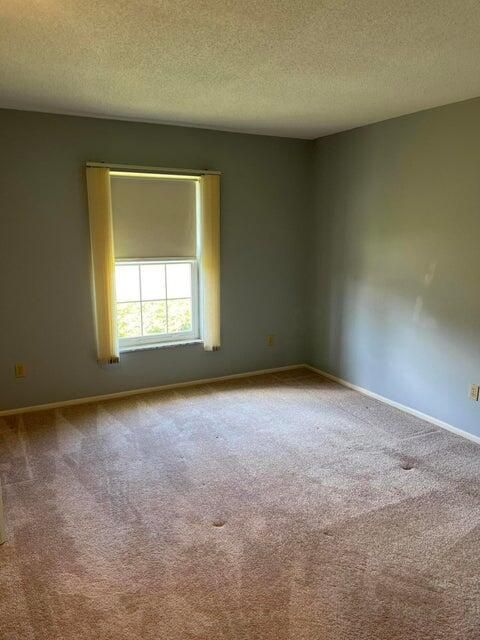 В аренду: $2,175 (2 спален, 2 ванн, 1685 Квадратных фут)