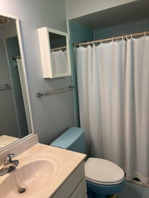 В аренду: $2,175 (2 спален, 2 ванн, 1685 Квадратных фут)