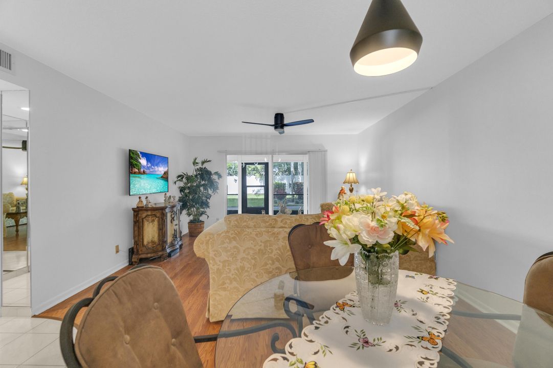 En Venta: $179,000 (2 camas, 2 baños, 1080 Pies cuadrados)