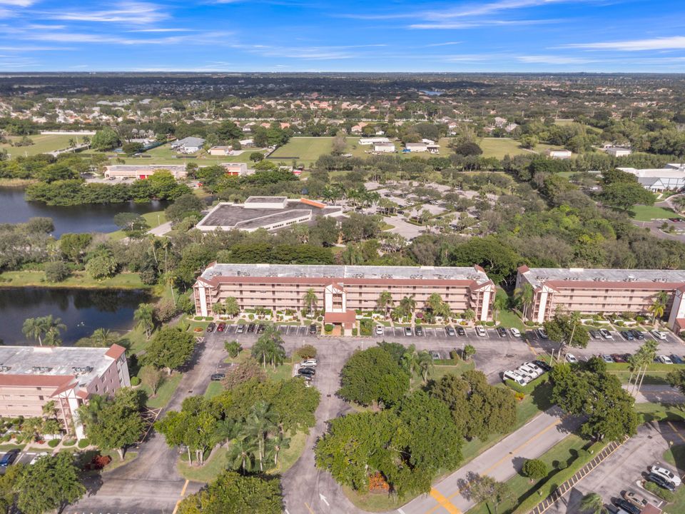 En Venta: $179,000 (2 camas, 2 baños, 1080 Pies cuadrados)