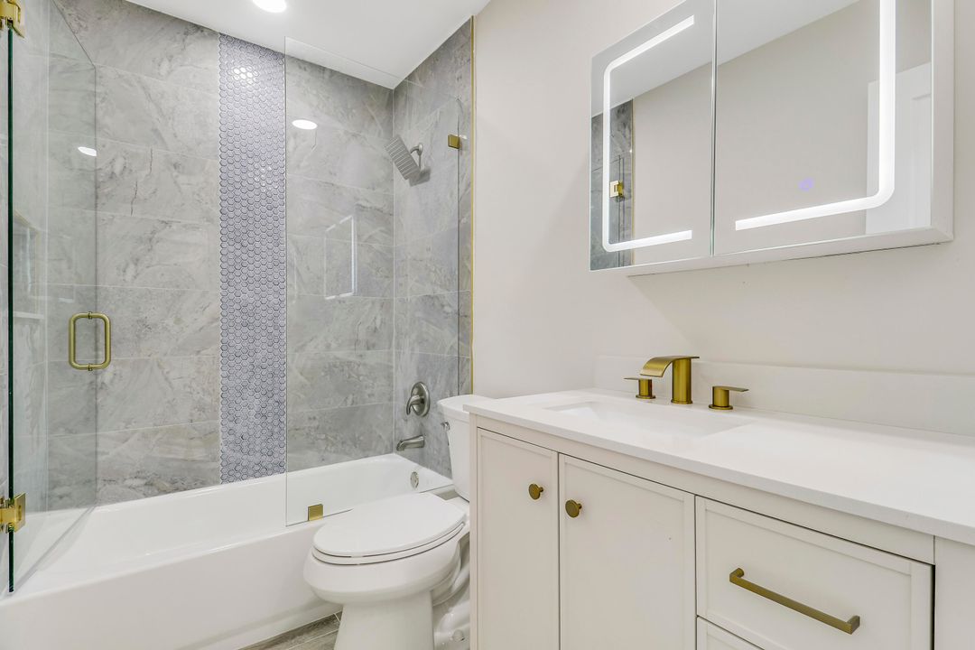 На продажу: $434,500 (3 спален, 1 ванн, 1218 Квадратных фут)