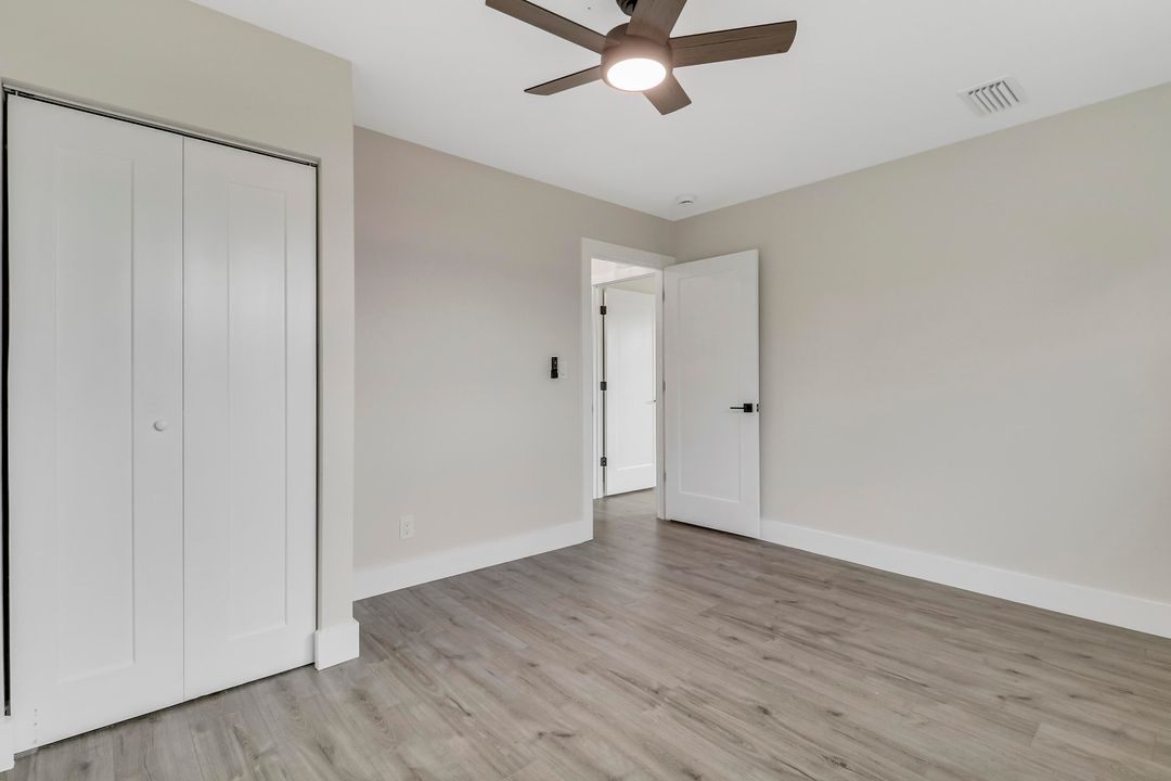 На продажу: $434,500 (3 спален, 1 ванн, 1218 Квадратных фут)