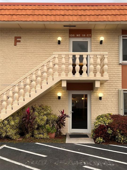 En Venta: $280,000 (1 camas, 1 baños, 750 Pies cuadrados)