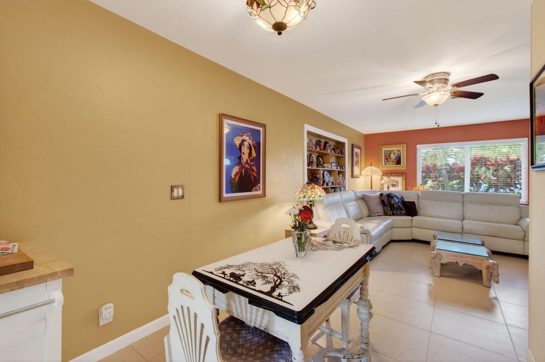 На продажу: $575,000 (3 спален, 2 ванн, 1527 Квадратных фут)