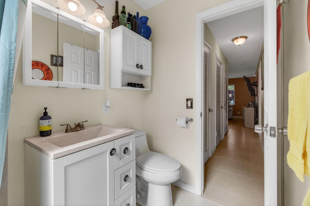 На продажу: $575,000 (3 спален, 2 ванн, 1527 Квадратных фут)