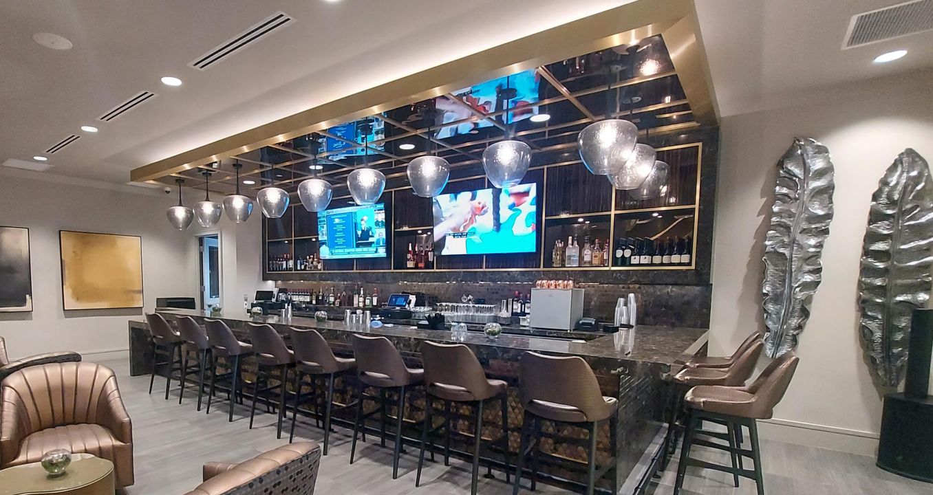 For Sale: $1,249,900 (2 beds, 2 baths, 2214 Square Feet)