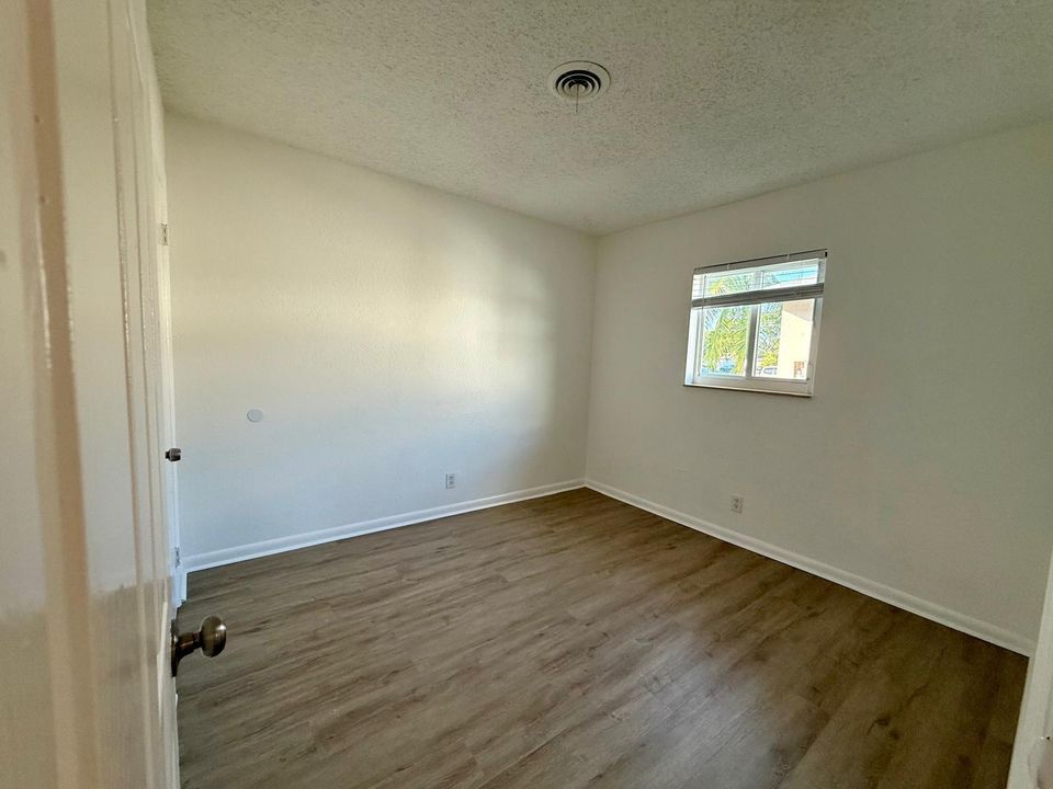 En Renta: $2,100 (3 camas, 1 baños, 1010 Pies cuadrados)