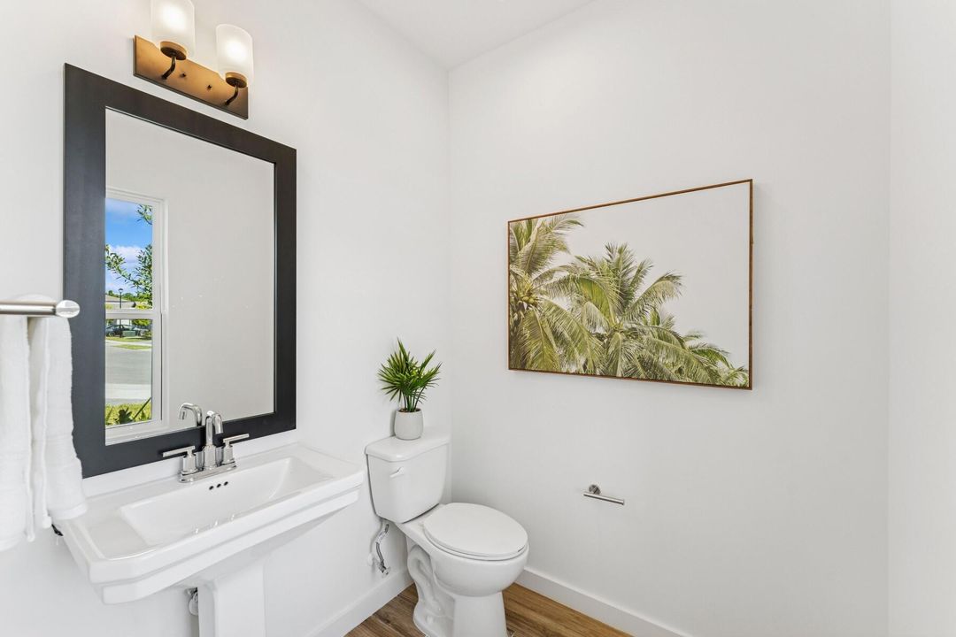 待售: $349,888 (3 贝兹, 2 浴室, 1985 平方英尺)