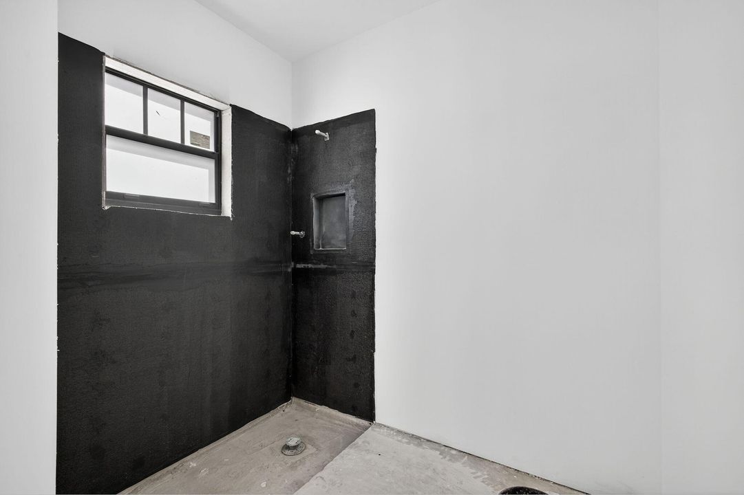 For Sale: $1,950,000 (4 beds, 3 baths, 2112 Square Feet)