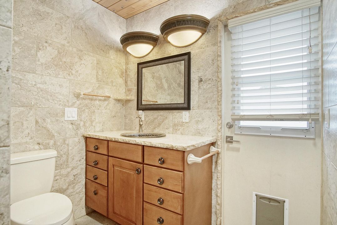 For Sale: $370,000 (3 beds, 2 baths, 1332 Square Feet)