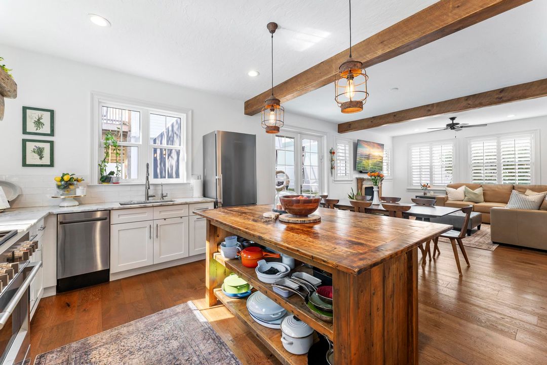 待售: $1,865,000 (4 贝兹, 4 浴室, 2992 平方英尺)