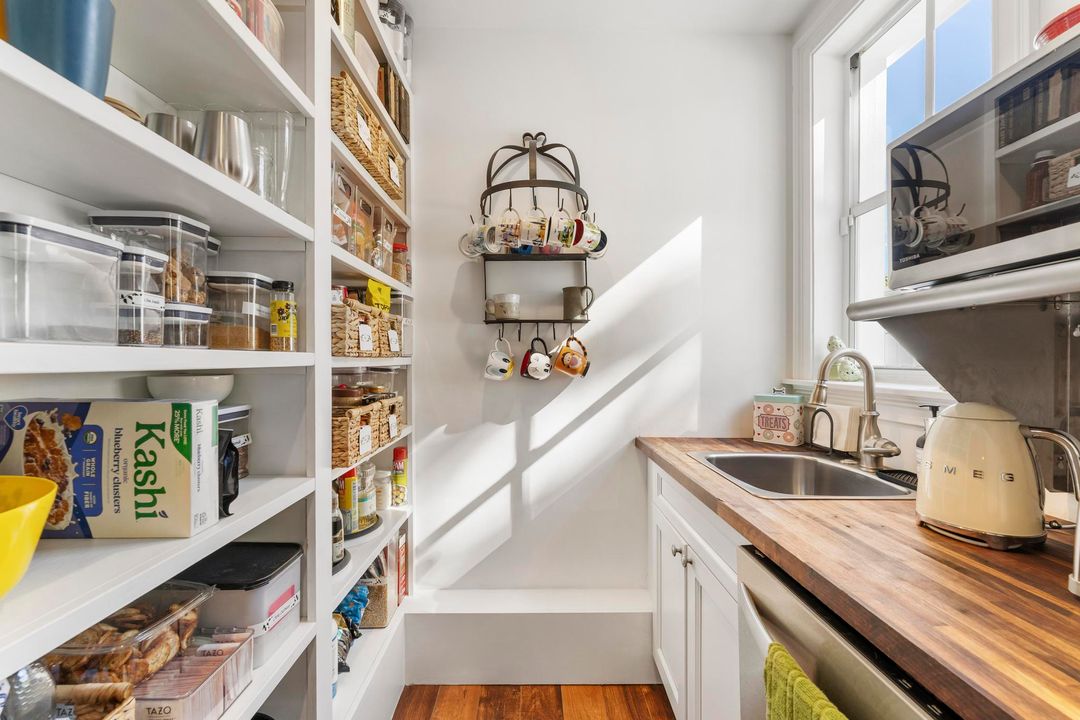 待售: $1,865,000 (4 贝兹, 4 浴室, 2992 平方英尺)