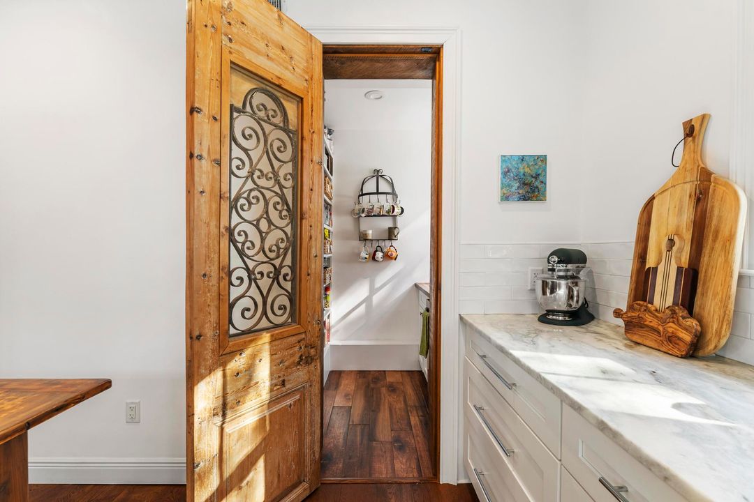 待售: $1,865,000 (4 贝兹, 4 浴室, 2992 平方英尺)