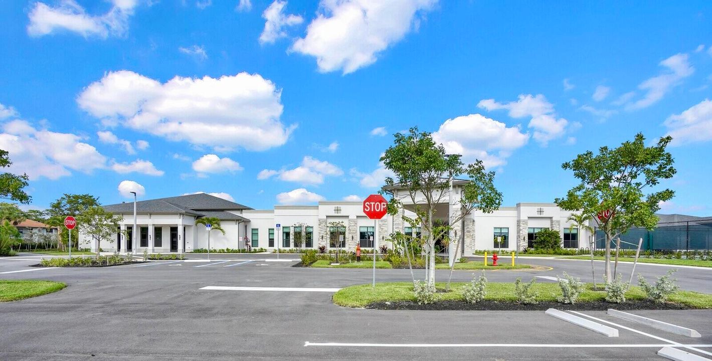 待售: $240,000 (3 贝兹, 2 浴室, 1441 平方英尺)