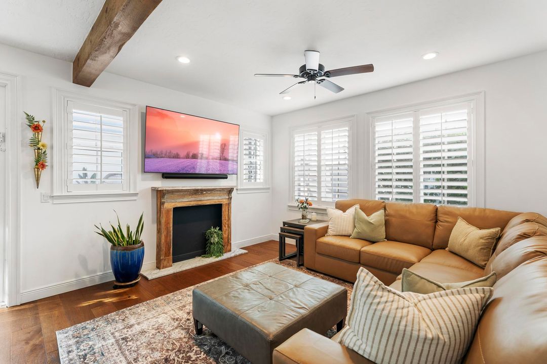 待售: $1,865,000 (4 贝兹, 4 浴室, 2992 平方英尺)