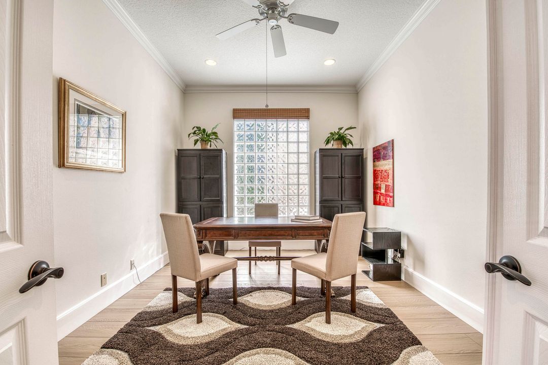 For Sale: $1,999,000 (3 beds, 3 baths, 2685 Square Feet)