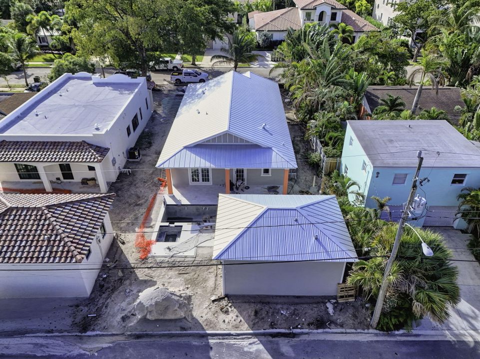 For Sale: $1,950,000 (4 beds, 3 baths, 2112 Square Feet)