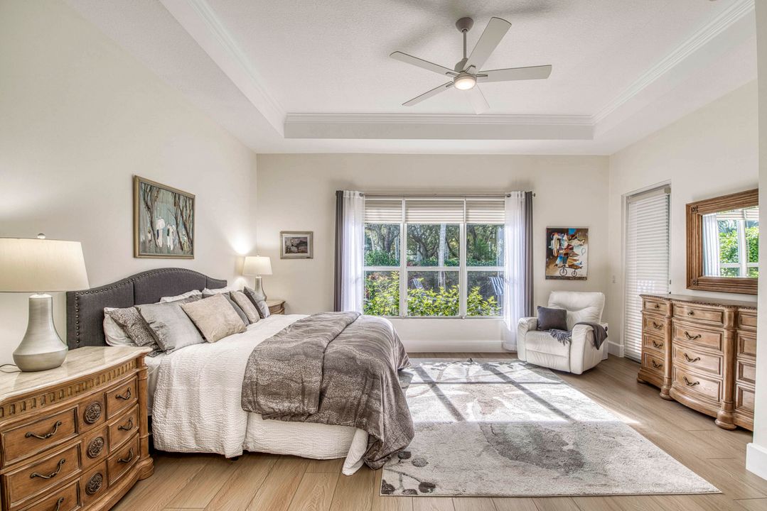 For Sale: $1,999,000 (3 beds, 3 baths, 2685 Square Feet)