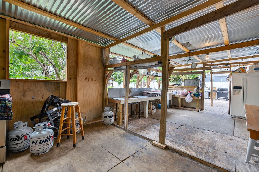 待售: $515,000 (3 贝兹, 2 浴室, 1032 平方英尺)