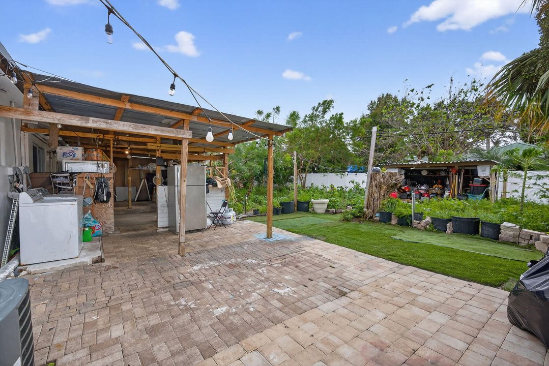 待售: $515,000 (3 贝兹, 2 浴室, 1032 平方英尺)