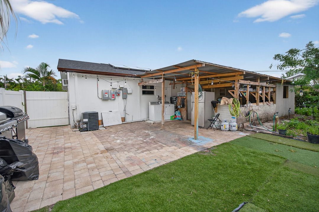 待售: $515,000 (3 贝兹, 2 浴室, 1032 平方英尺)