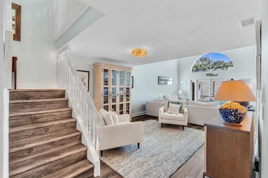 待售: $849,900 (3 贝兹, 2 浴室, 2266 平方英尺)