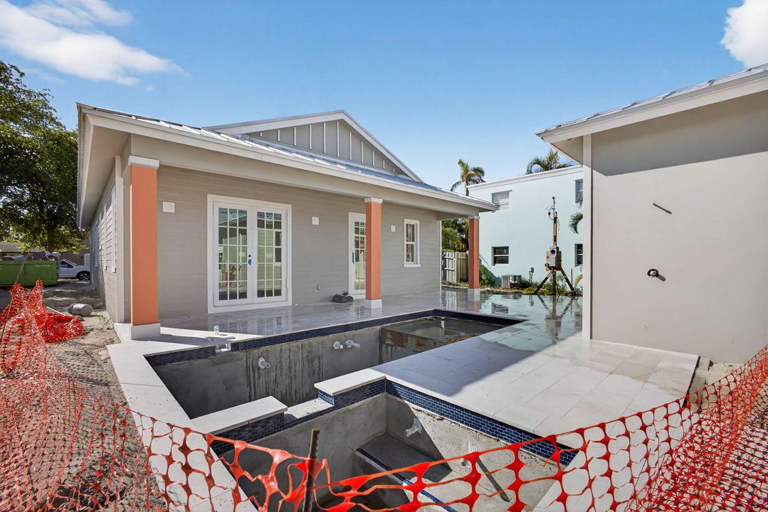 For Sale: $1,950,000 (4 beds, 3 baths, 2112 Square Feet)