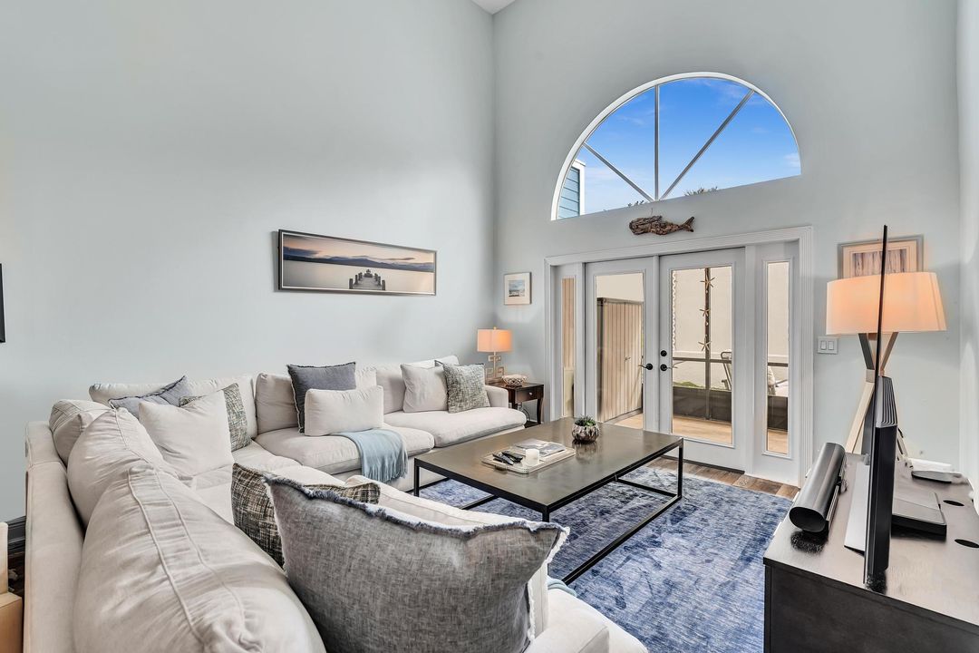 待售: $849,900 (3 贝兹, 2 浴室, 2266 平方英尺)