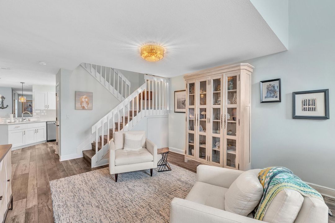 待售: $849,900 (3 贝兹, 2 浴室, 2266 平方英尺)