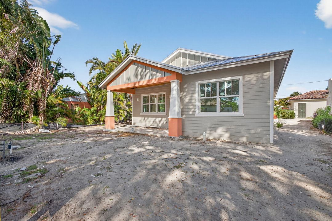 For Sale: $1,950,000 (4 beds, 3 baths, 2112 Square Feet)