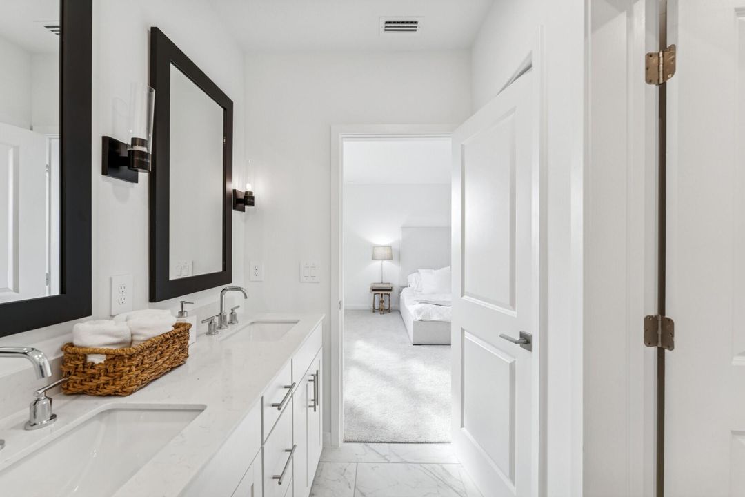 待售: $349,888 (3 贝兹, 2 浴室, 1985 平方英尺)