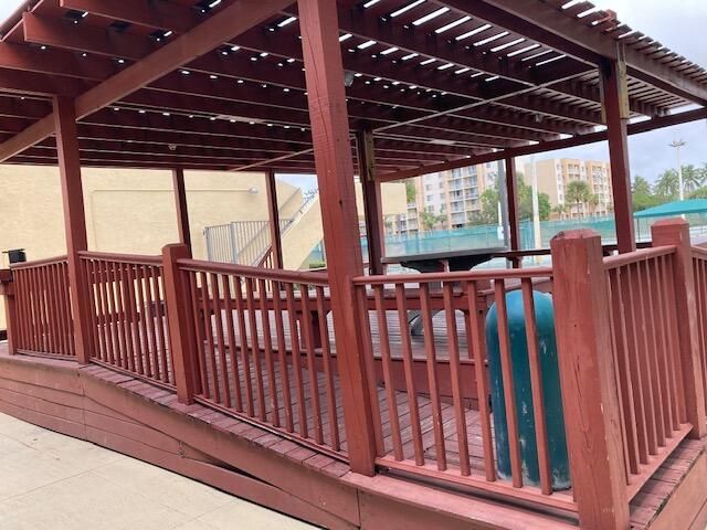 For Rent: $2,100 (3 beds, 2 baths, 1610 Square Feet)