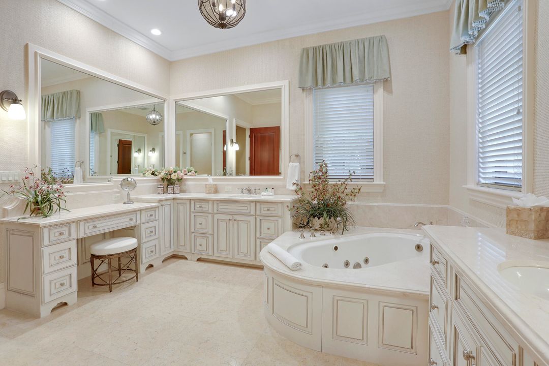 For Sale: $5,500,000 (4 beds, 4 baths, 3253 Square Feet)