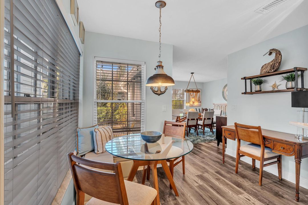 待售: $849,900 (3 贝兹, 2 浴室, 2266 平方英尺)