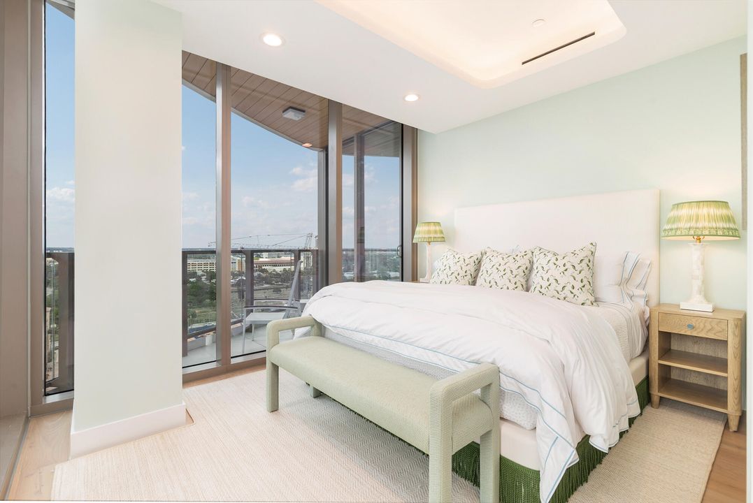 出租: $95,000 (4 贝兹, 4 浴室, 4436 平方英尺)