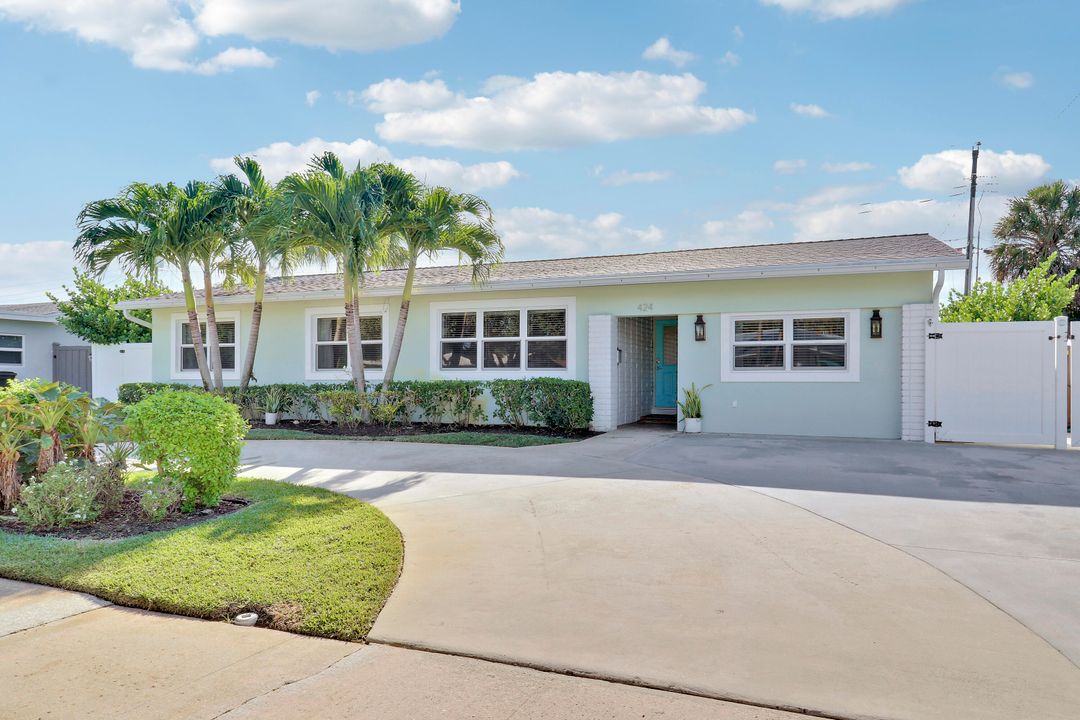 En Venta: $1,050,000 (4 camas, 2 baños, 1844 Pies cuadrados)