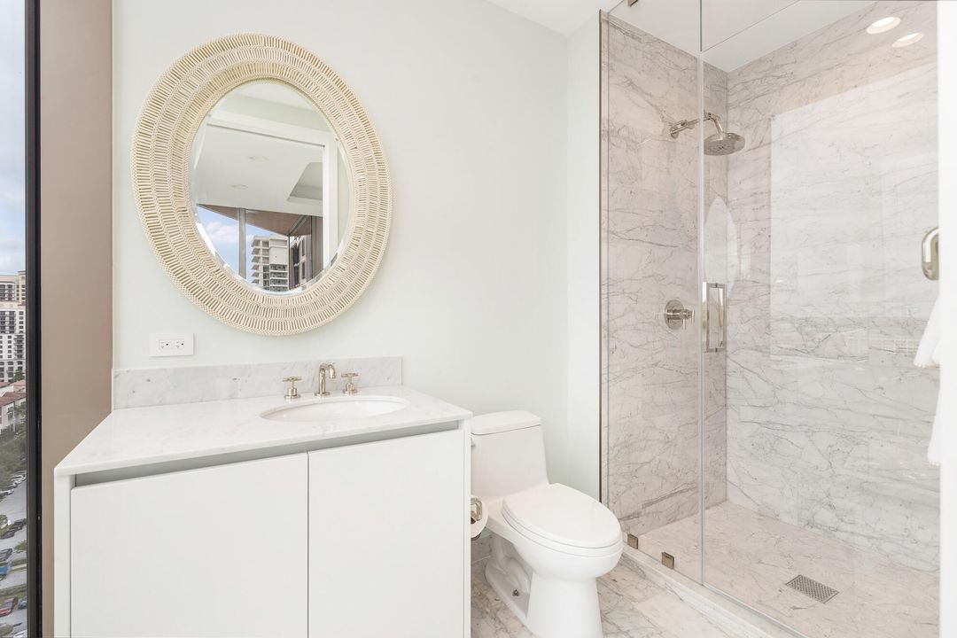 出租: $95,000 (4 贝兹, 4 浴室, 4436 平方英尺)