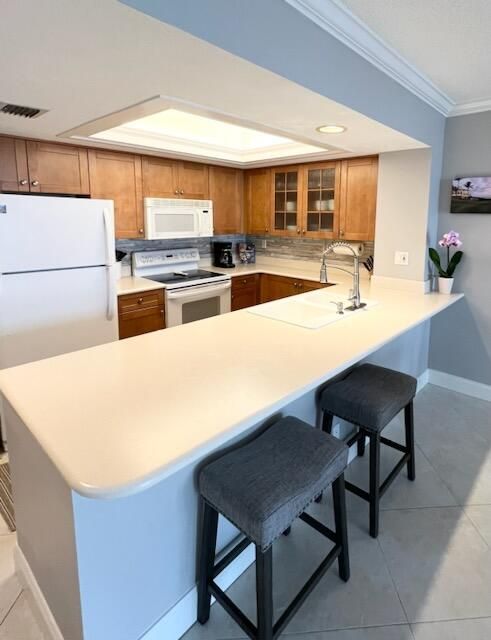 出租: $2,200 (1 贝兹, 1 浴室, 785 平方英尺)